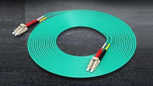 阿勒泰地区因为光纤跳线品质 选用欧孚OM3万兆光纤跳线